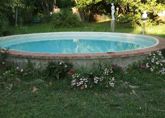 アパート Windrose Casabianca コッレサルヴェッティ